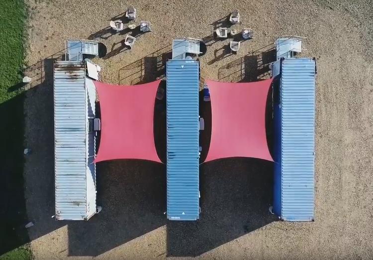 Flophouze Shipping Container Hotel - Houze 5 Round Top Exterior foto